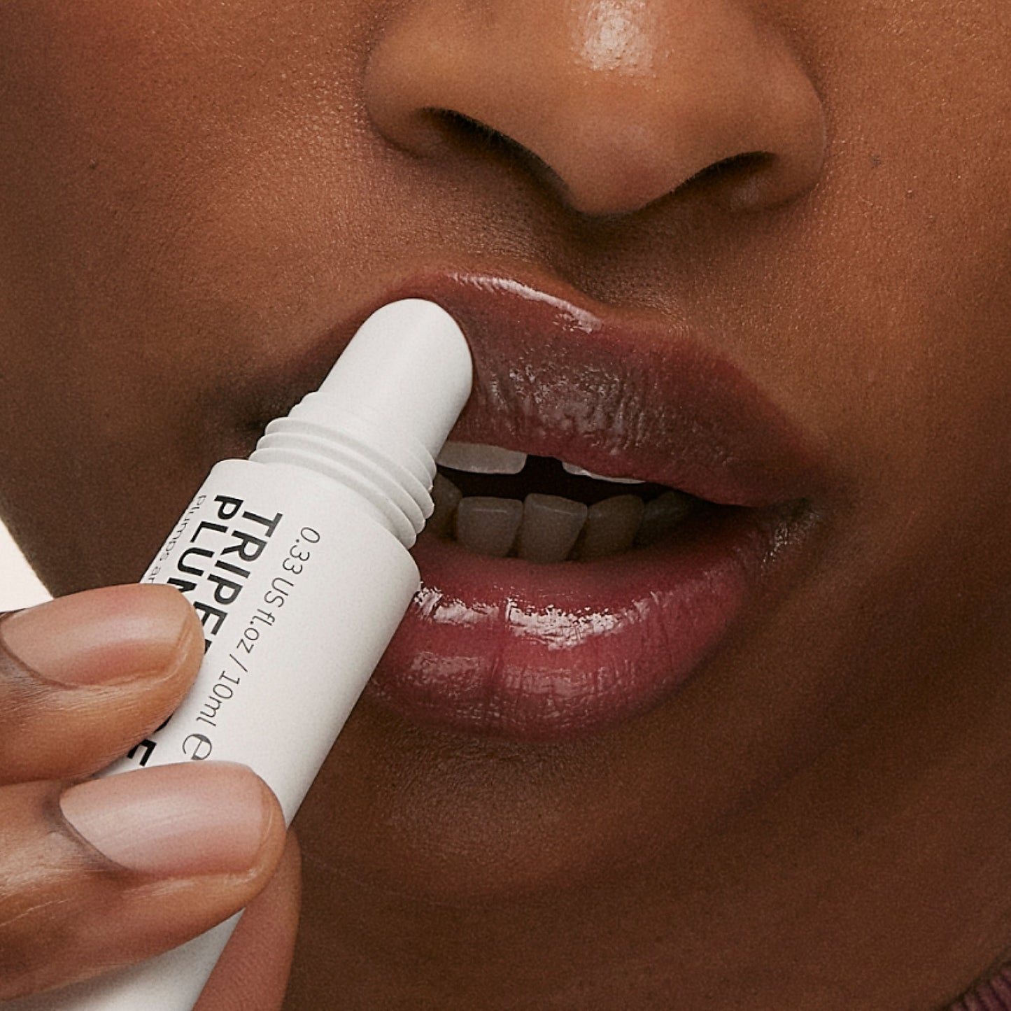 tripeptide-plumping-berry-lip-balm-l0 ApplicationBerry.jpg