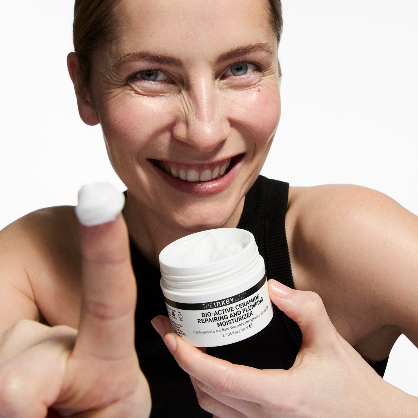 bio-active-ceramide-moisturizer-p7 Bio-Active_Model_2000x2000_7b381857-d412-4a9c-beec-0c29b7cc157b.jpg