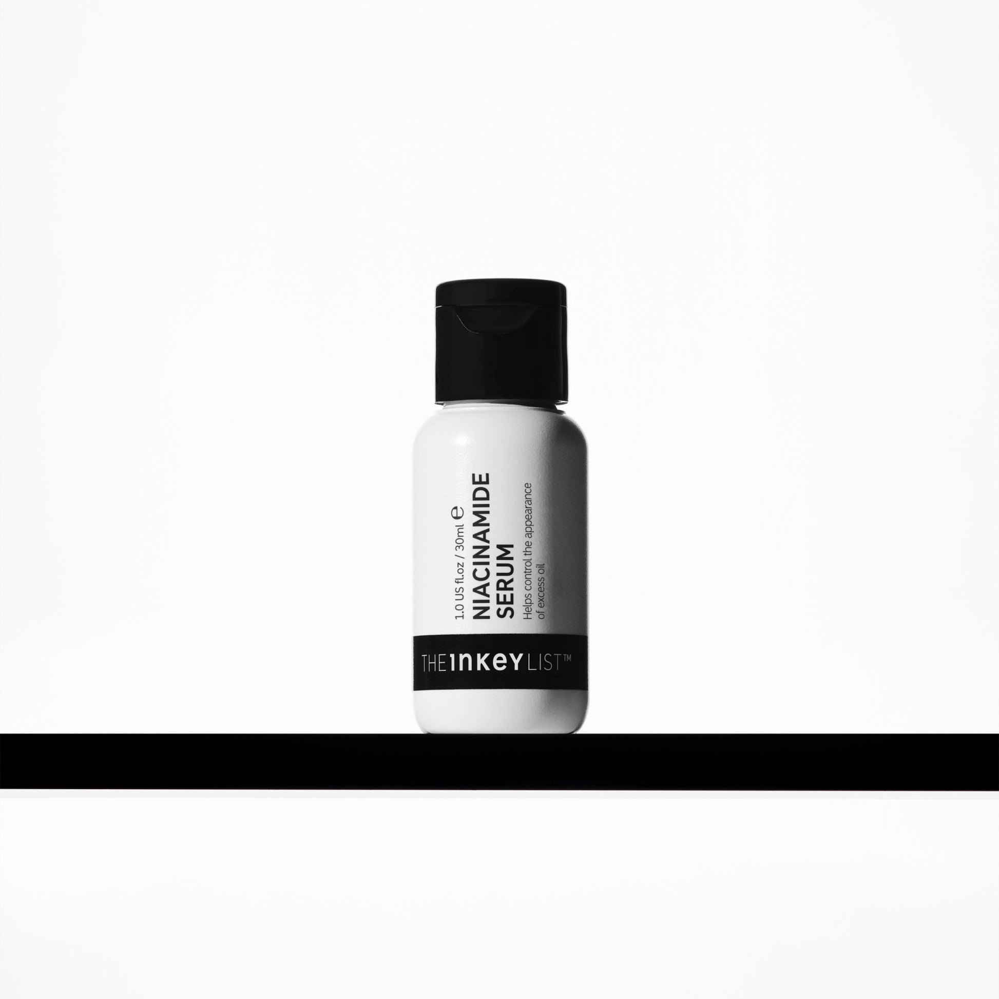 10-niacinamide-serum-g7 DTC-Top15_Amends_NiacinamideHero.jpg