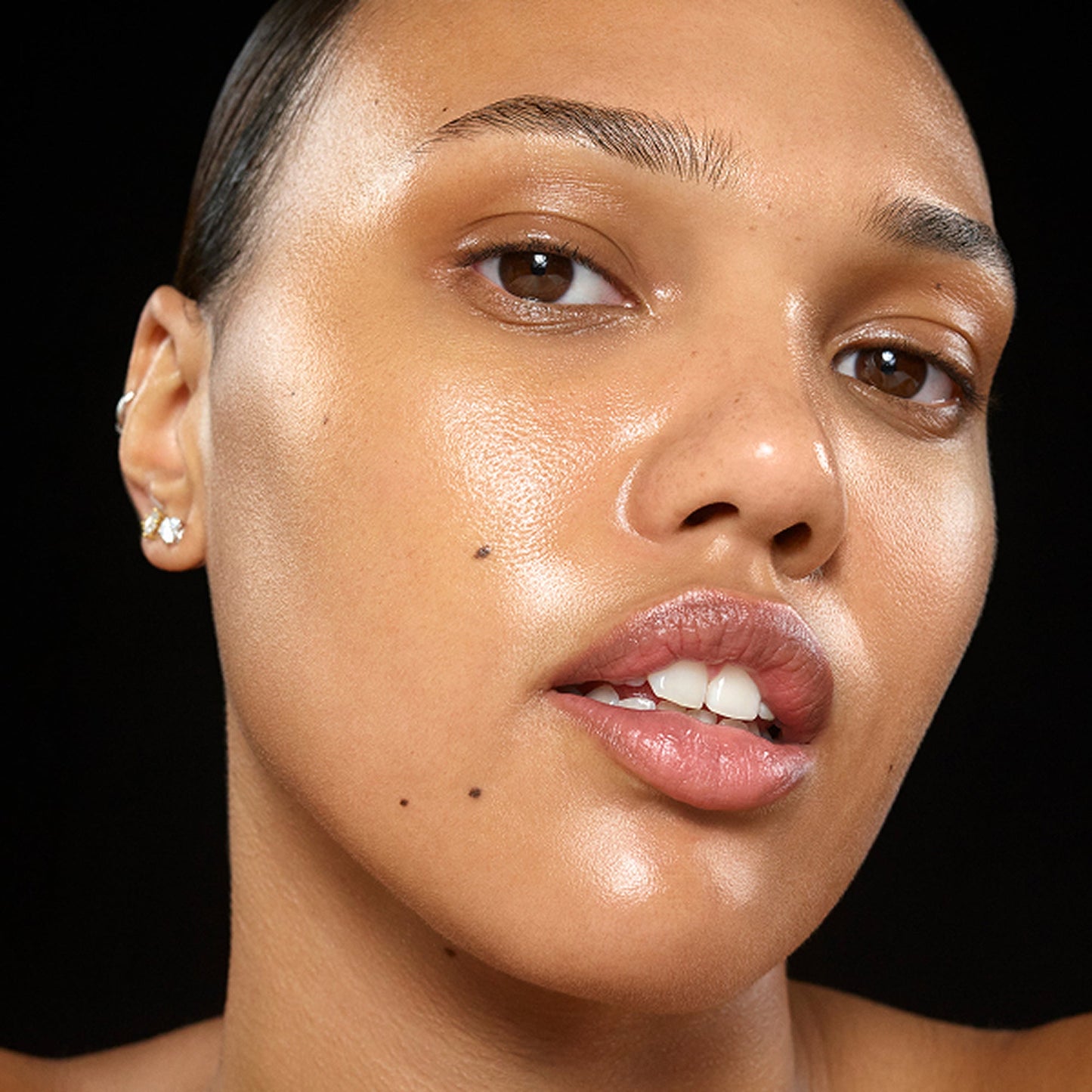 the-bestselling-intro-to-great-skin-g8 InsiderKit_UK_Model2_2000x2000_d49c66d7-afe9-44f8-93cf-038360f6f620.jpg