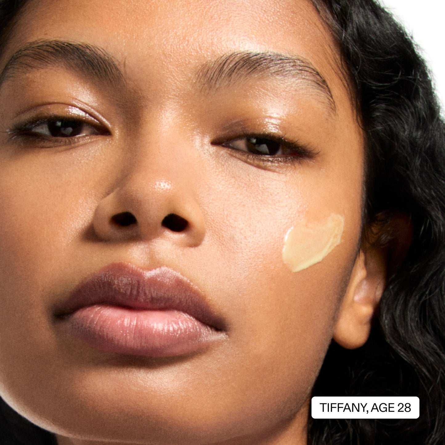 starter-retinol-serum-r9 StarterRetinol_Model2_2000x2000_fa44e5e2-09cd-4121-9780-08a9debd7d88.jpg