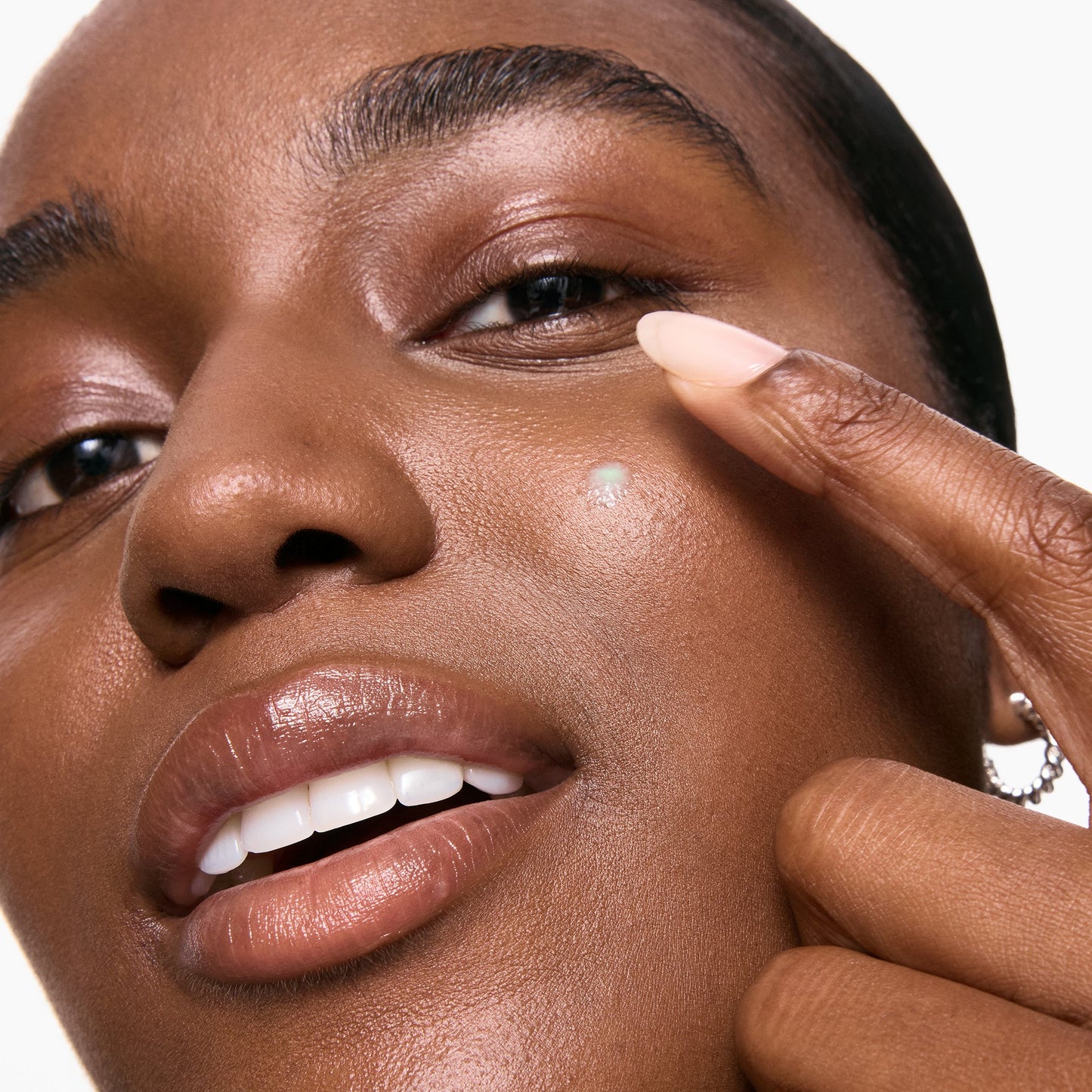 succinic-acid-acne-treatment-m1 SuccinicAcidTreatment_ModelGoopMacro_2000x2000_e7ad5946-f3be-4df1-af81-44a1aca395ef.jpg